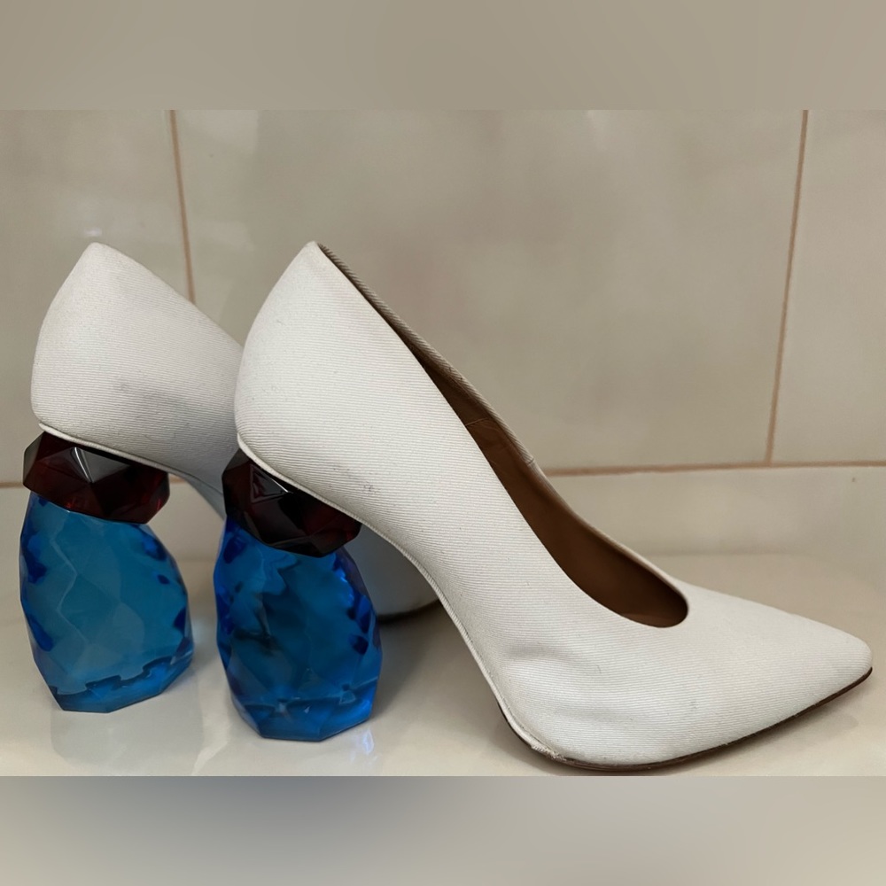 Dries Van Noten signature shoe; white canvas pumps with color acrylic heel